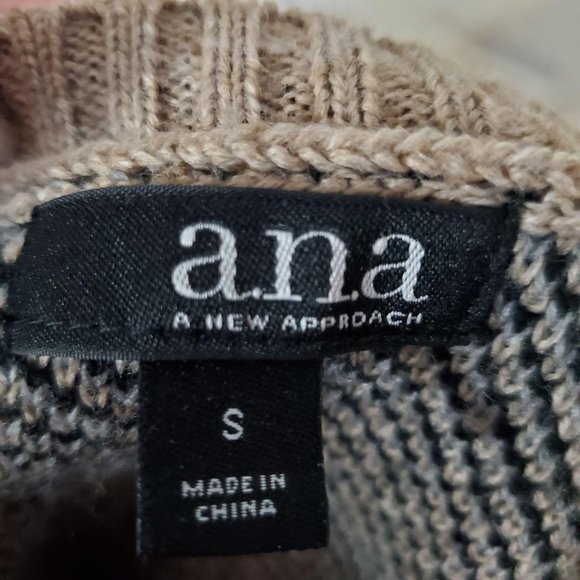 Women's Small A.N.A Cheetah Print Sweater - Picture 5 of 5